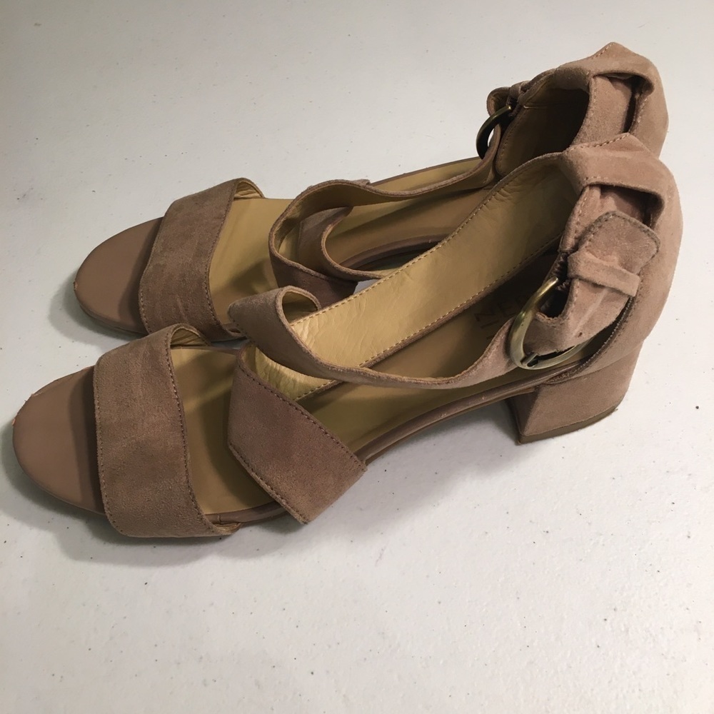 Naturalizer Shoes Sandals Size 8.5M